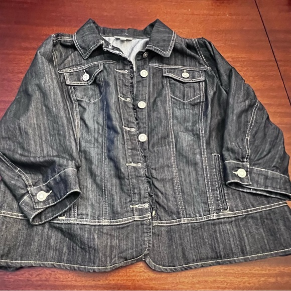 Womans dark indigo blue Denim detailed trim long Jacket - size 2x - Picture 8 of 10